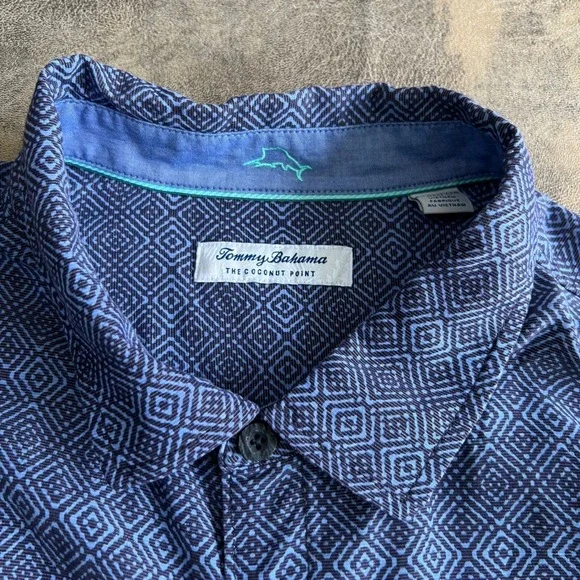 Tommy Bahama Shirt Mens XXXL Blue Geometric The Coconut Point ST324848 - Picture 1 of 9
